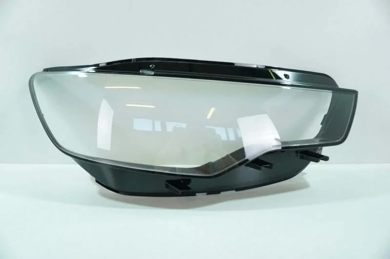 Стекло фары Audi A6 2011-2014 4G0941006C C7, правое