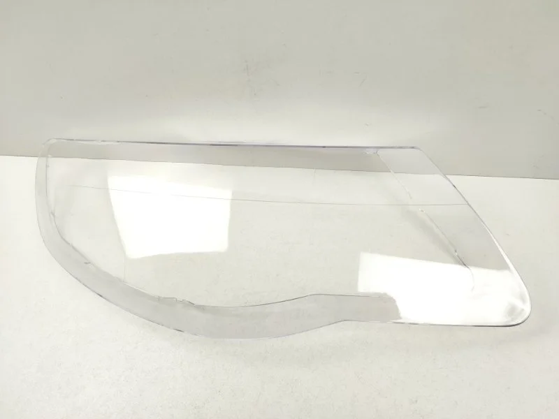 Стекло фары Volkswagen Touareg 2006-2010 7L6941032D GP, правое