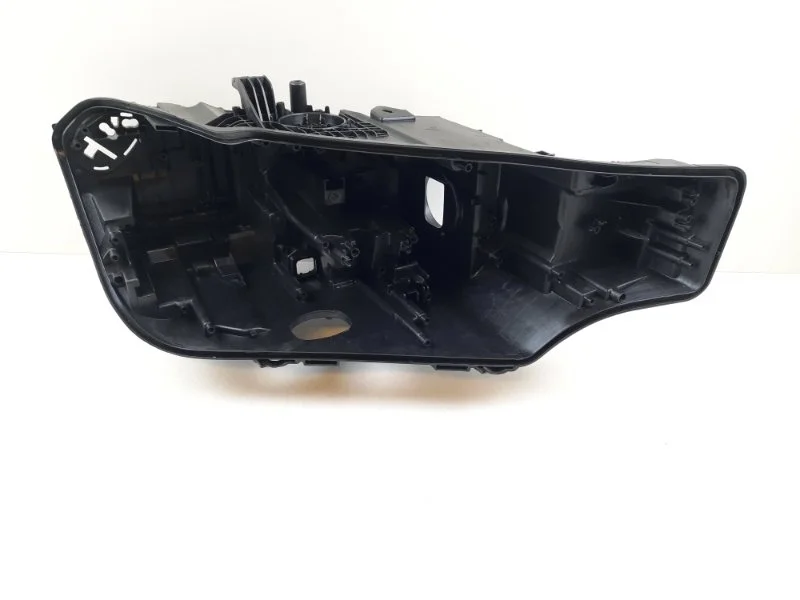 Корпус фары Bmw X7 2019-2022 63119852956 G07, правый