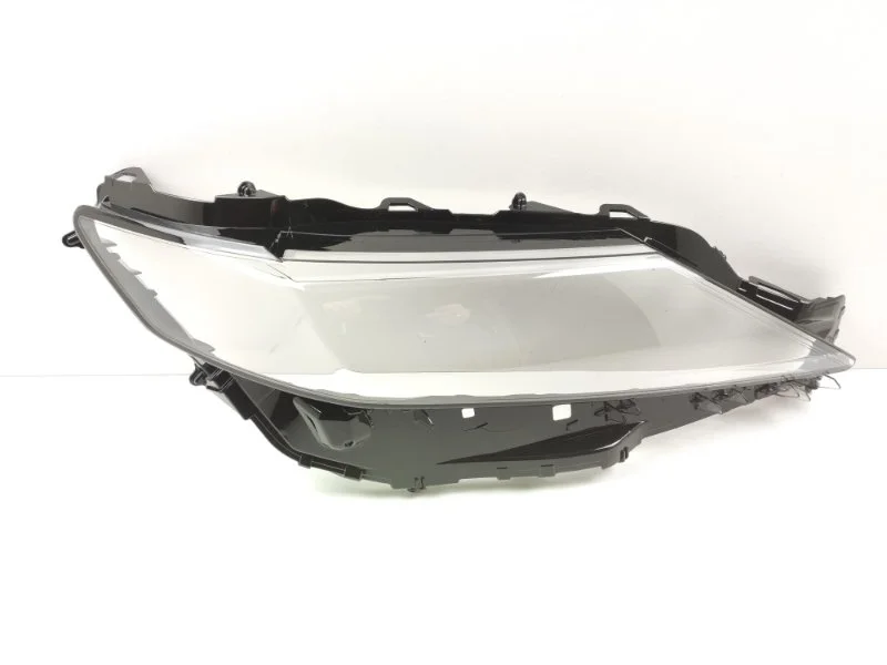 Стекло фары Toyota Camry 2017- 8114533A20 V70, правое