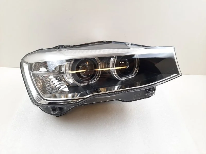 Фара Bmw X3 2014-2017 63117401132 F25/F26, правая