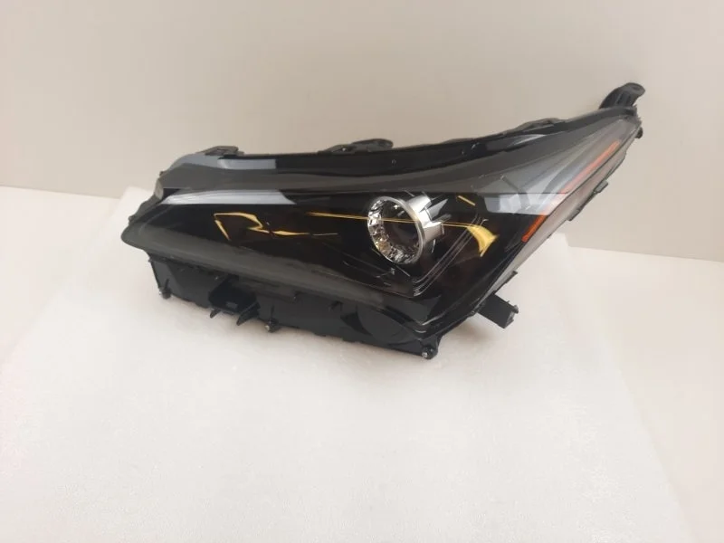 Фара Lexus Nx 2017-2021 8118578180 1, левая