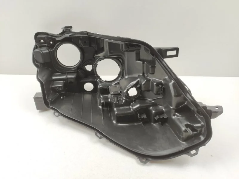 Корпус фары Nissan X-Trail 2013-2019 260104CC0C T32, правый