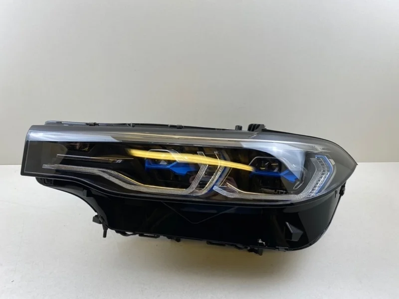 Фара Bmw X7 2018-2023 63117933323 G07, левая