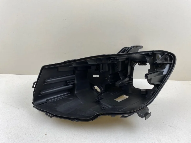 Корпус фары Mercedes-Benz Cla-Class 2016-2020 A1178206761 W117, левый