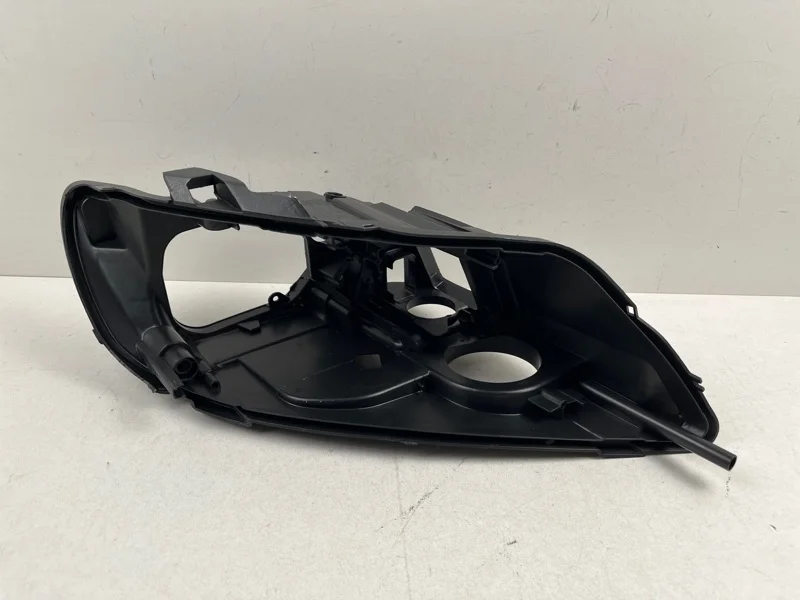 Корпус фары Audi Q7 2010-2015 4L0941003AD 4L, правый