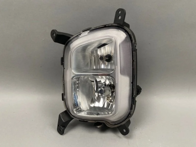 Фара противотуманная Kia Sorento 2012-2020 922012P610 2, левая