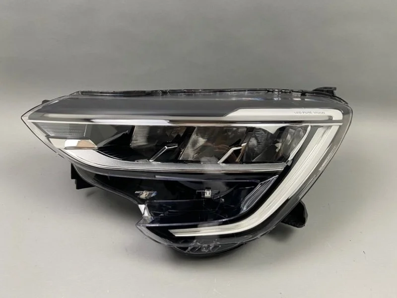 Фара Renault Arkana 2018- 260605885R 1, левая