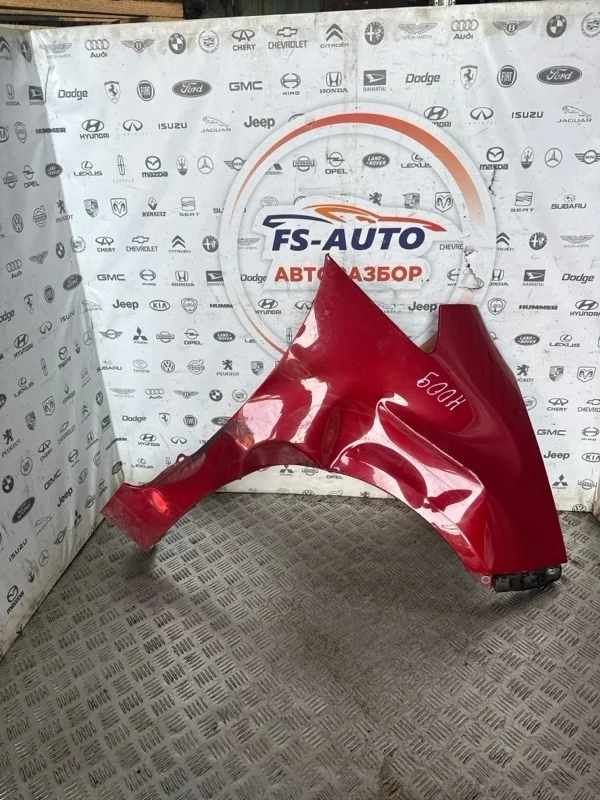 Крыло Kia Venga 2013 663211P001 G4FA, переднее правое