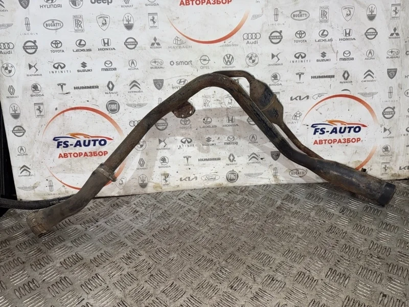 Горловина бака Chevrolet Cruze 2014 13260936 ХЕТЧБЕК 1.6 F16D4