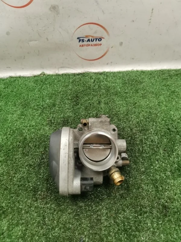 Дроссельная заслонка Opel Astra H 2009 55560398 1.6 Z16XER