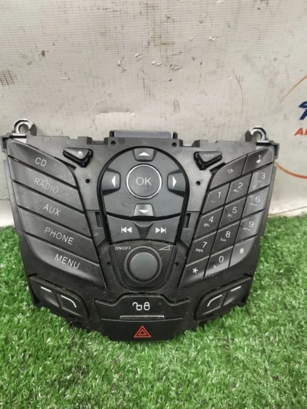 Блок управления магнитолой Ford Focus 3 2012 AM5T18K811BD ХЕТЧБЕК 1.6 IQDB