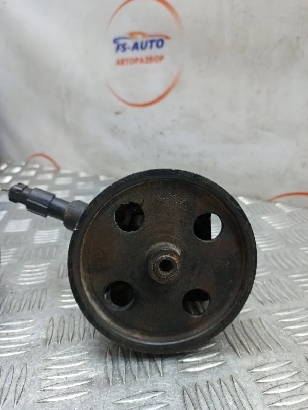 Насос ГУР Ford Focus 2 2011 4M503A733AB ХЭТЧБЕК 1.6 HWDA 100 Л.С.