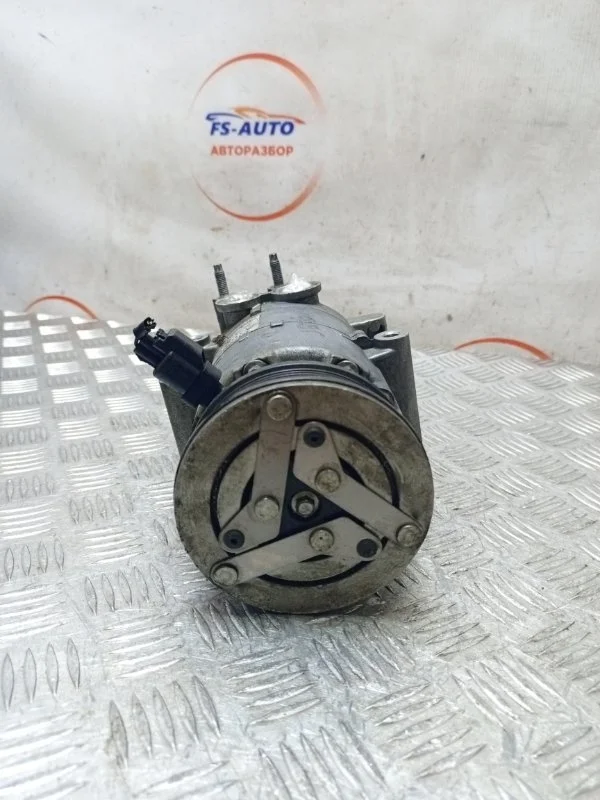 Компрессор кондиционера Volvo S60 2013 31332616 1.6 B4164T