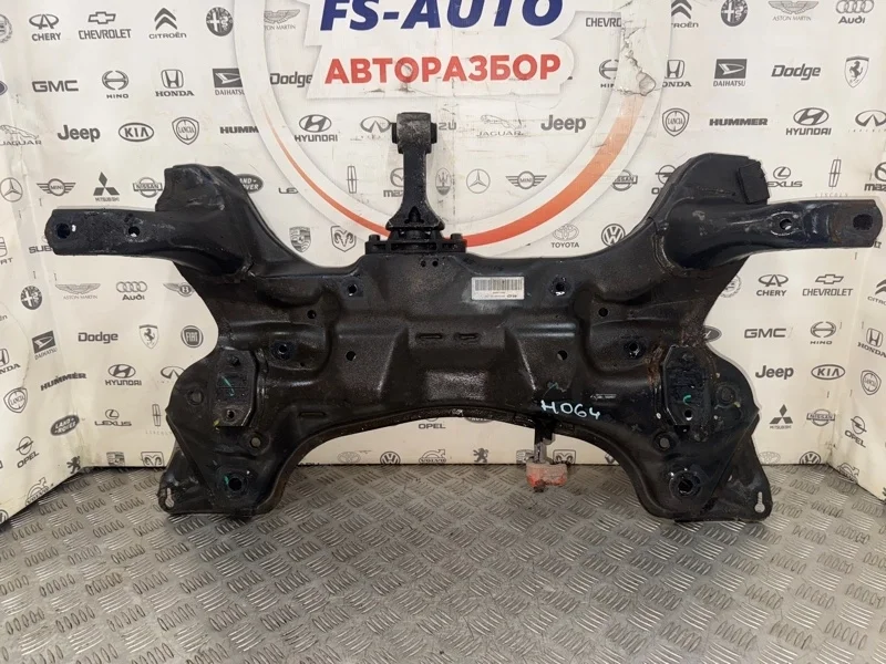 Подрамник двигателя Kia Ceed 2013 62401A6200 ХЕТЧБЕК 1.6 G4FD, передний
