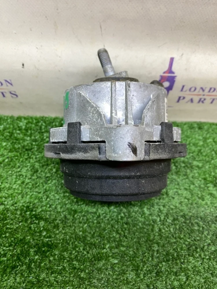 Подушка двигателя BMW 320ix F31