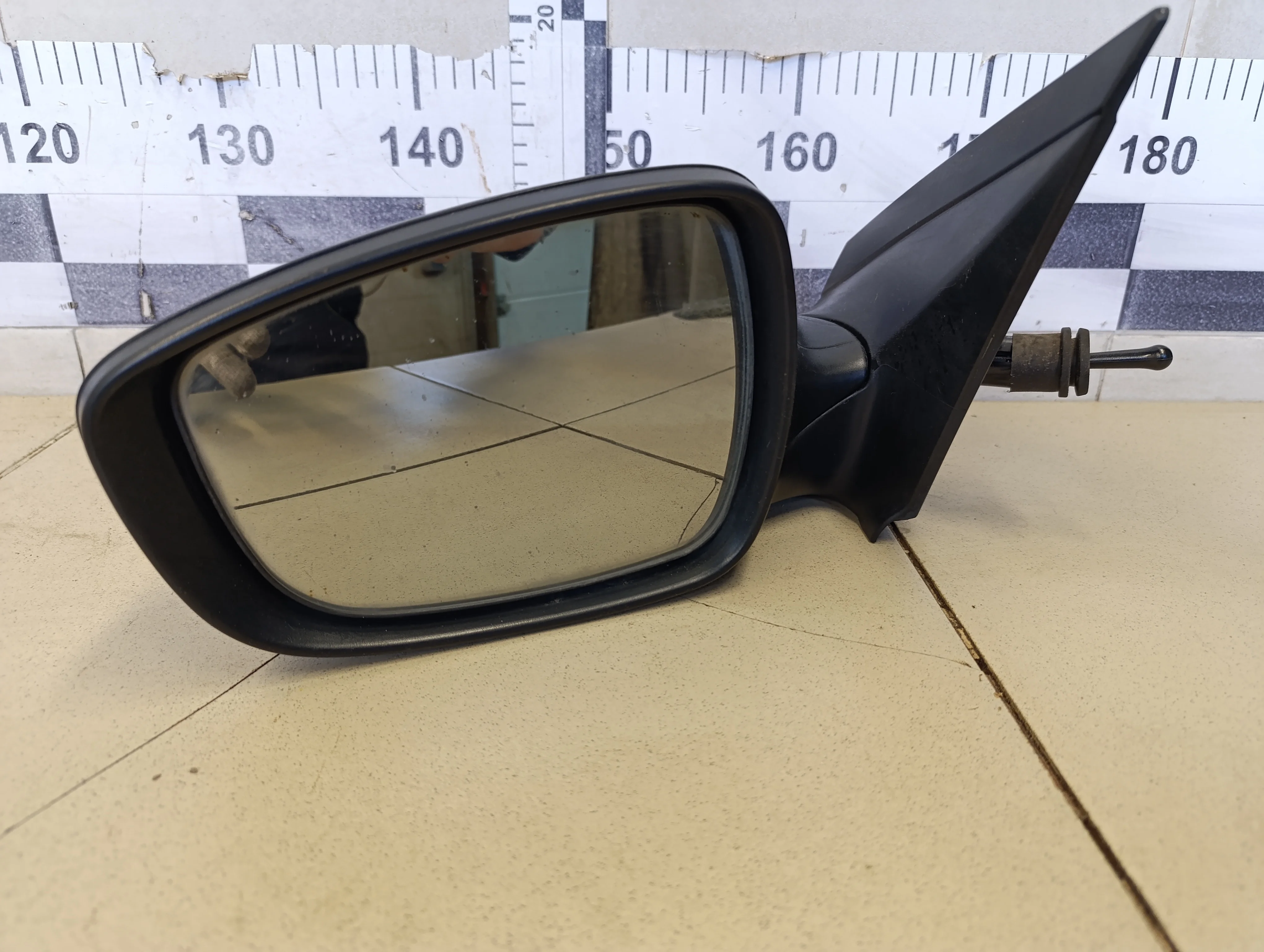 Зеркало левое механическое Solaris 2010-2017