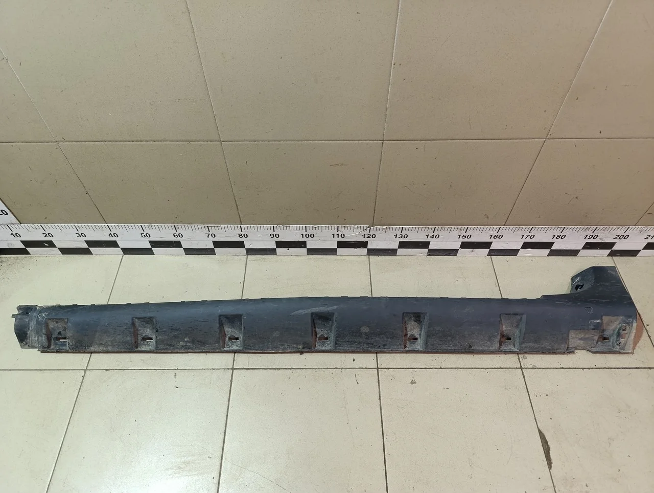 Накладка на порог (наружная) Duster 2012>