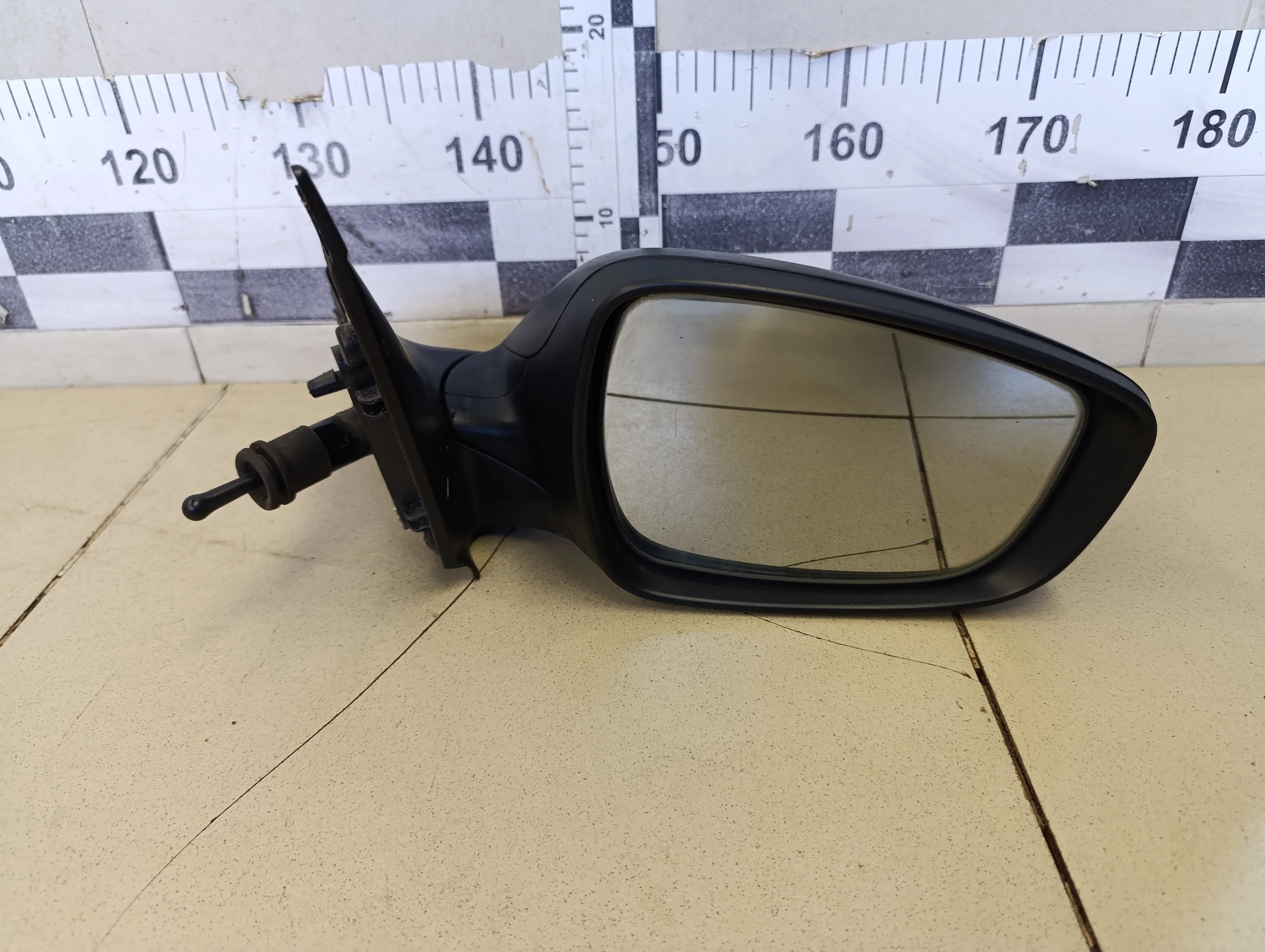 Зеркало правое механическое Solaris 2010-2017