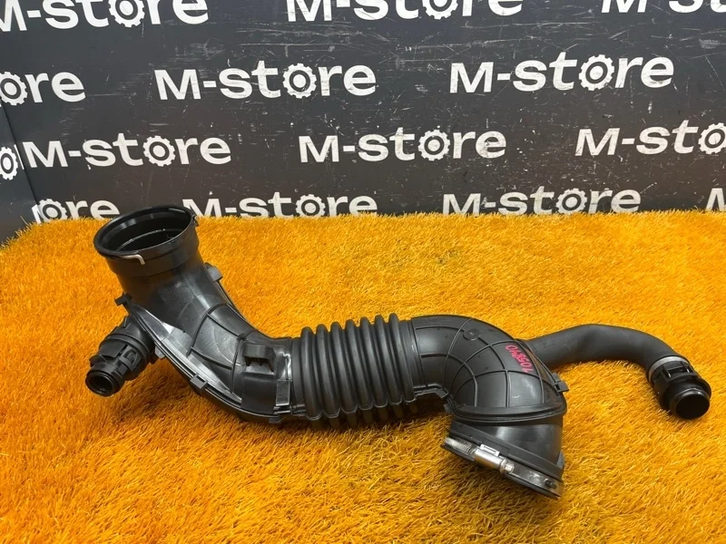 Патрубок воздушного фильтра Bmw 3-Series 2013 13717810745 F30 N47D20C