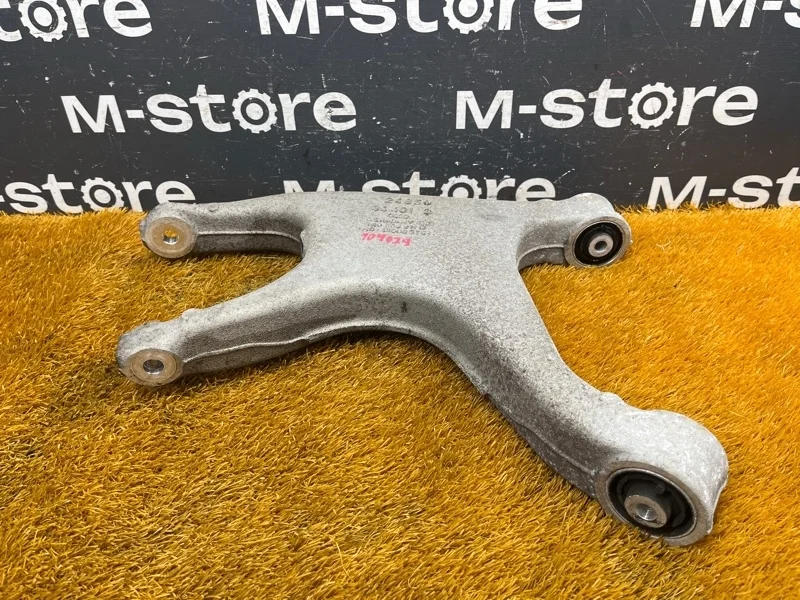 Рычаг подвески нижний Audi Q5 2009 8R0505311B 8R CAL, задний левый