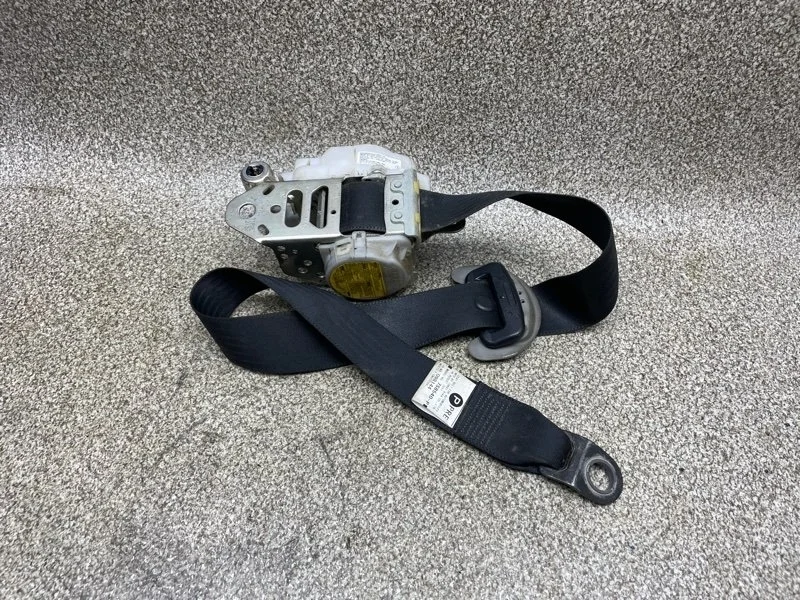 Ремень безопасности Toyota Rav4 2011 7322042300B2 30 2.0 3ZR AT, передний левый