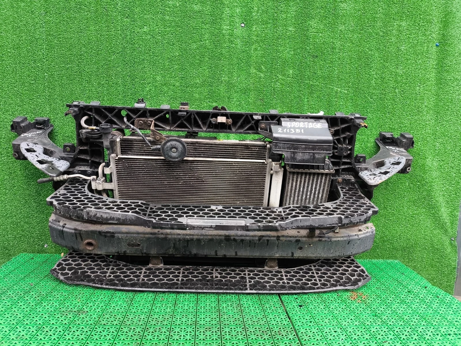 Панель передняя KIA SPORTAGE 3 2010- б/у SPORTAGE 3(2010-2015)