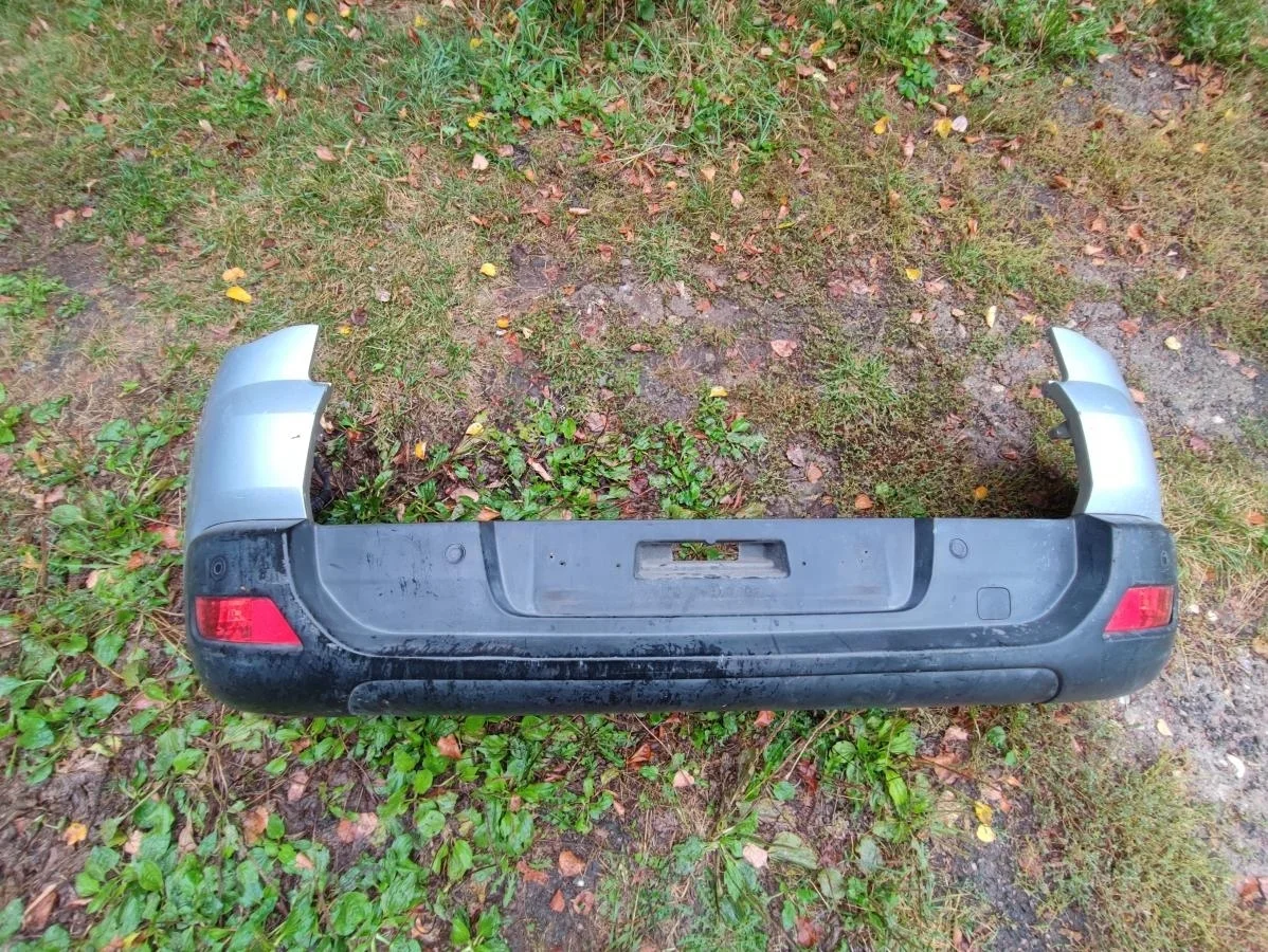 Бампер задний