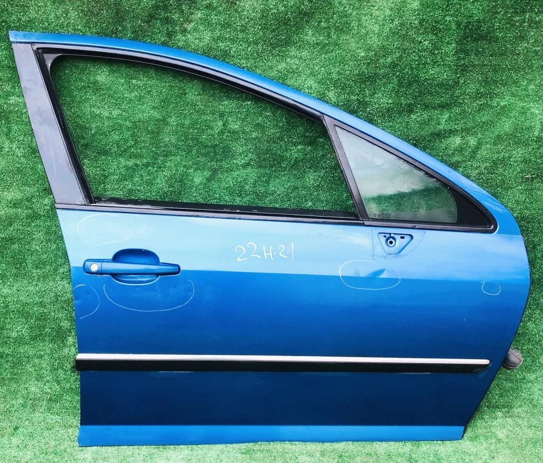 Дверь передняя правая