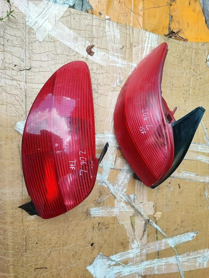 Фонарь задний левый