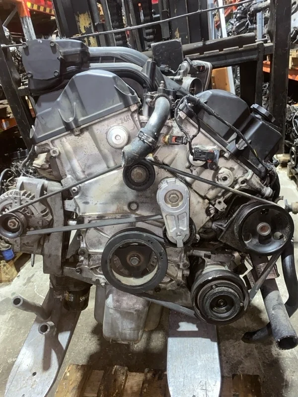 Двигатель Chrysler 300C EER 2.7