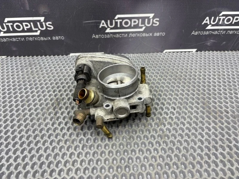 Дроссельная заслонка Opel Astra H 2013 55560398 3 ХЭТЧЕБЕК 1.6 Z16XER