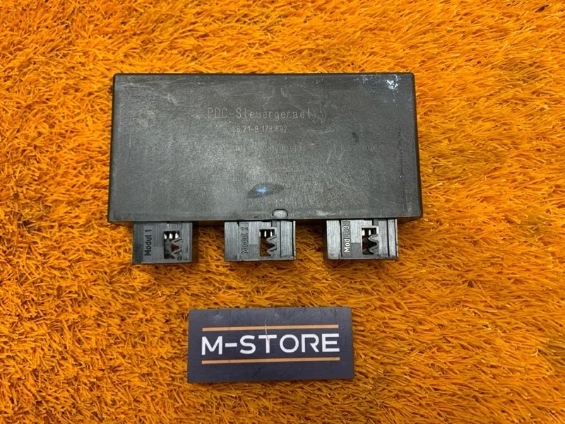 Блок управления парктроником Bmw X5 2008 66219176682 E70 N52B30AF