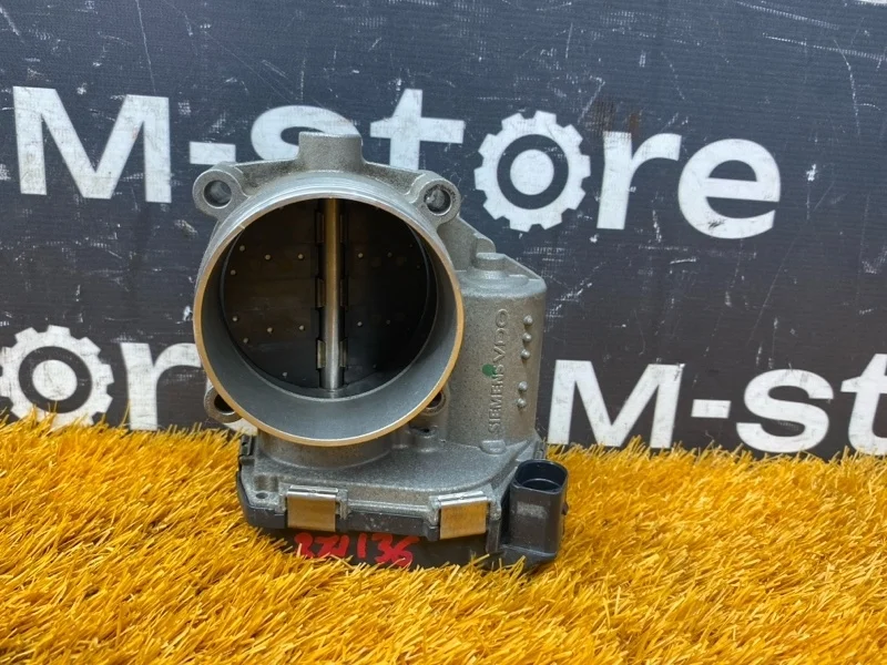 Дроссельная заслонка Audi Q5 2010 06E133062C 8R CAL