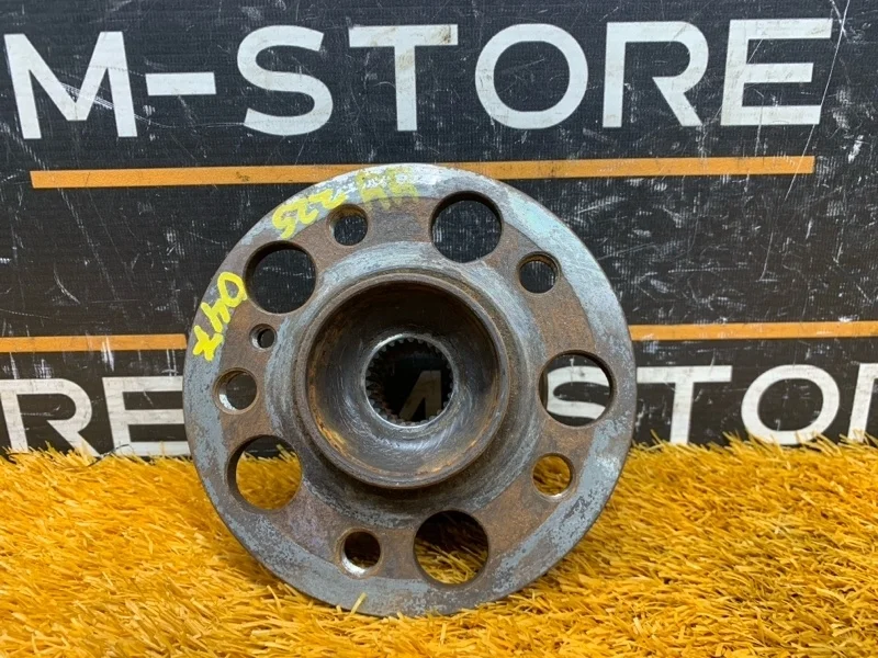 Ступица Mercedes-Benz C-Class 2011 A2309810127 W204 276.957, задняя правая