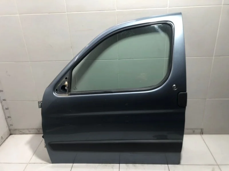 Дверь передняя левая Peugeot Partner 2005