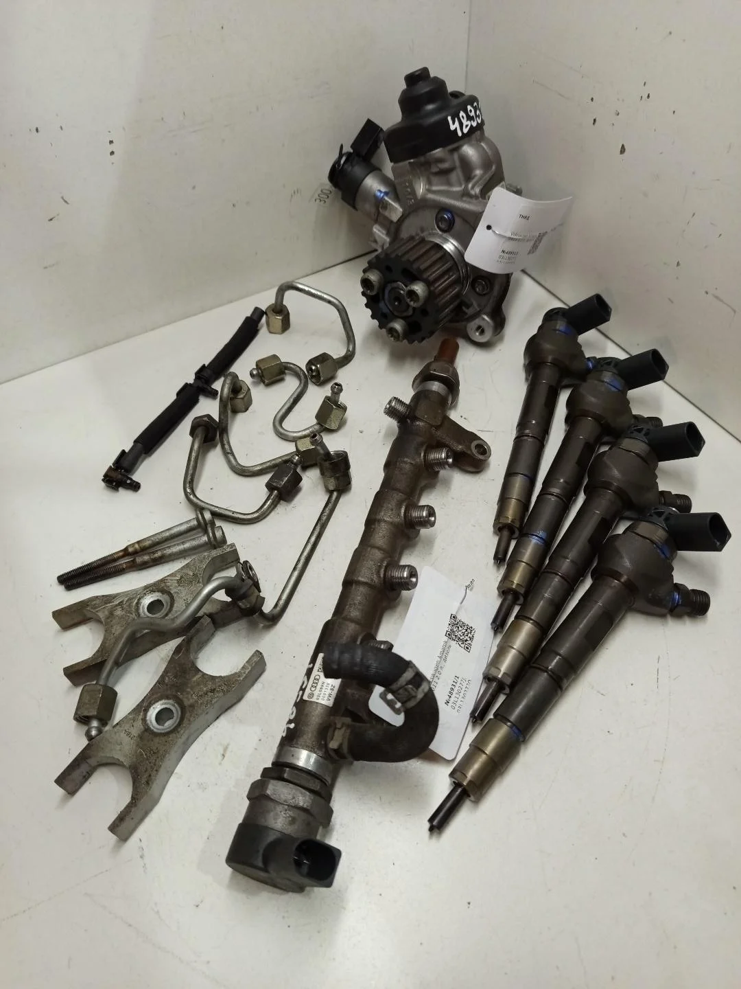 Насос топливный (ТНВД) Audi/Skoda/Volkswagen Q5/SQ5/Octavia/Amarok/Caddy/Touran/Crafter/Passat/A6 allroad quattro
