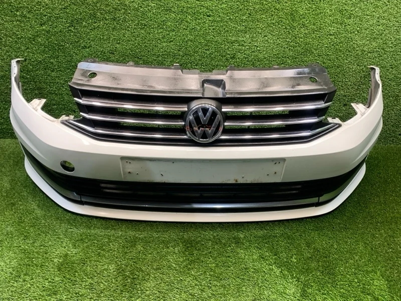 Бампер передний Volkswagen Polo