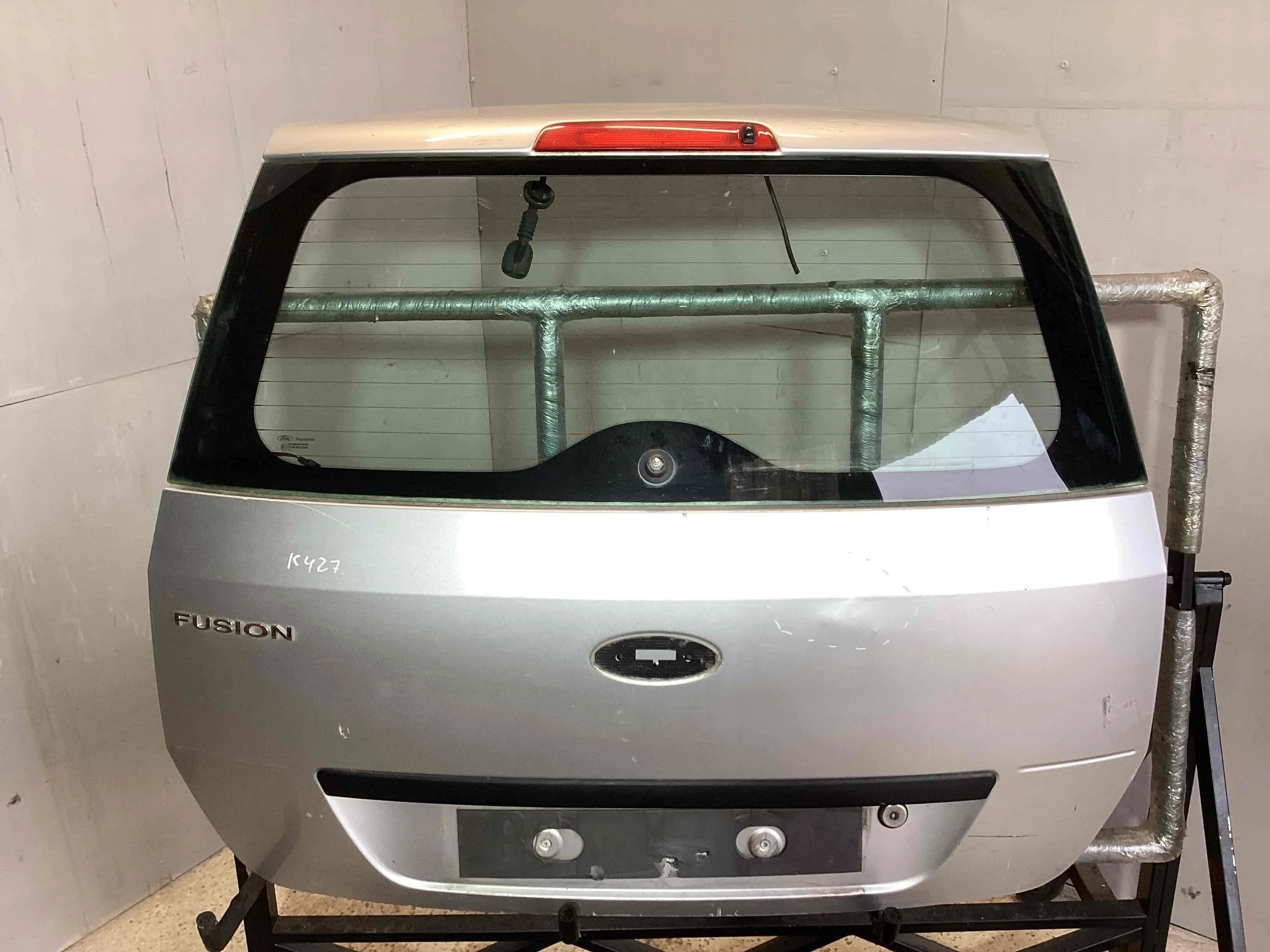 Дверь багажника Ford Fusion