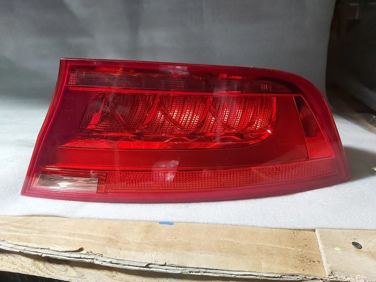 Фонарь 4g8945096 ауди а7 2011-14 года