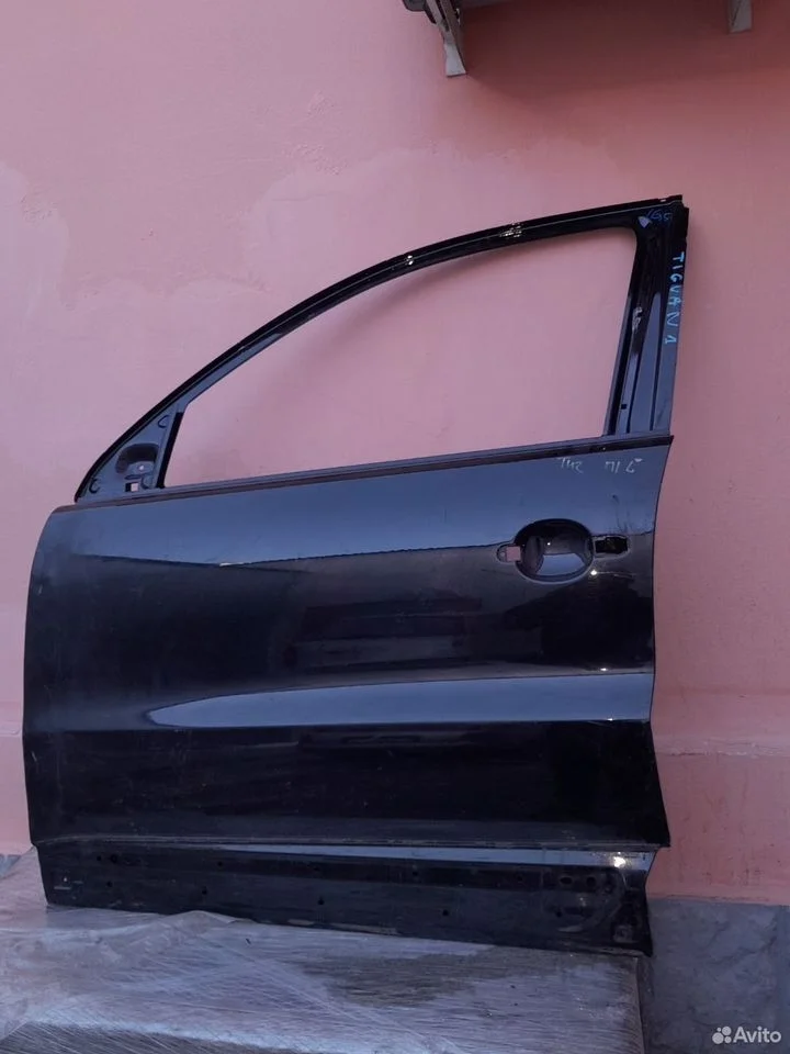 Дверь фольксваген тигуан 5n0831055a