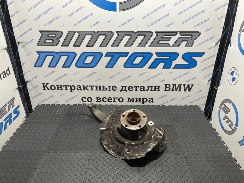 Кулак поворотный Bmw 520D 31216775769 F11 N47D20C, передний левый