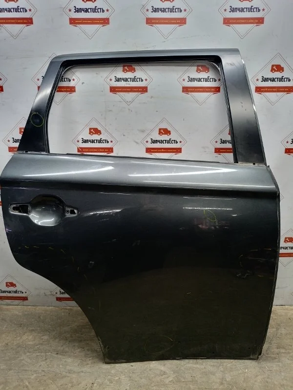 Дверь задняя правая Mitsubishi Outlander 3 2015-2022 5730B558 GF