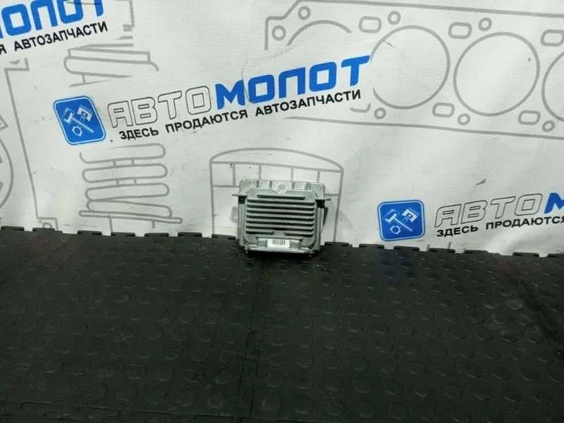 Блок розжига ксенона Volvo Xc60 89089352 DZ47 B4204T7