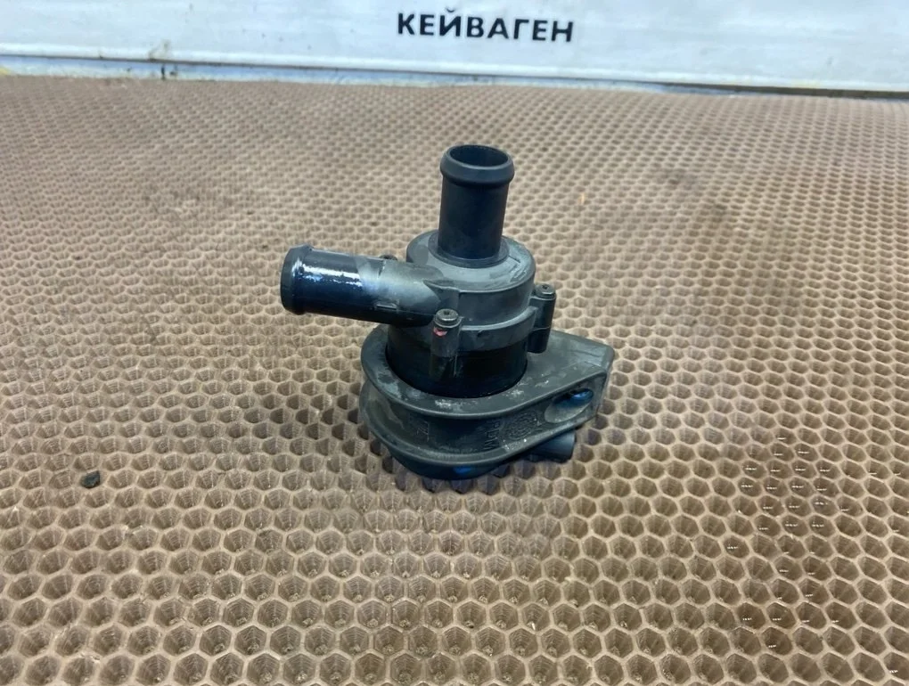 Дополнительный насос Volkswagen Tiguan 2007 5N