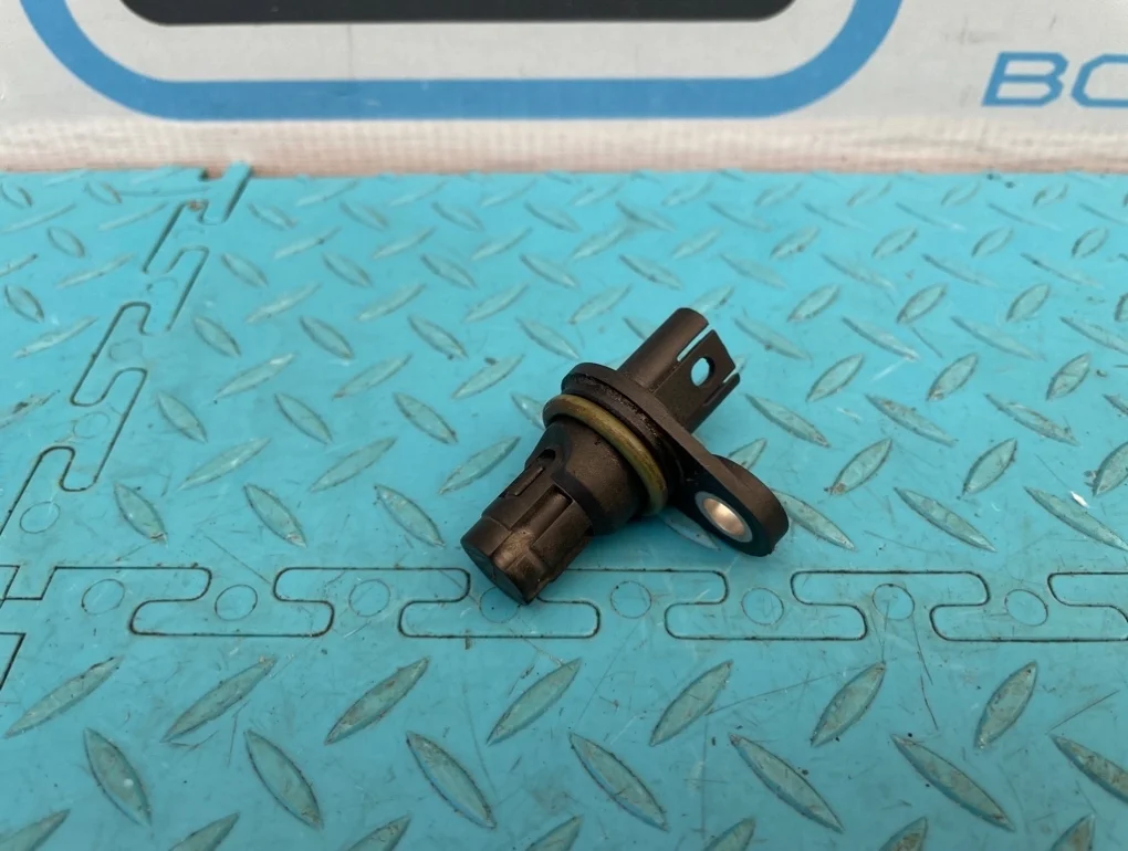 Датчик коленвала Bmw X3 2007 13627525015 E83 N52B25A 2.5