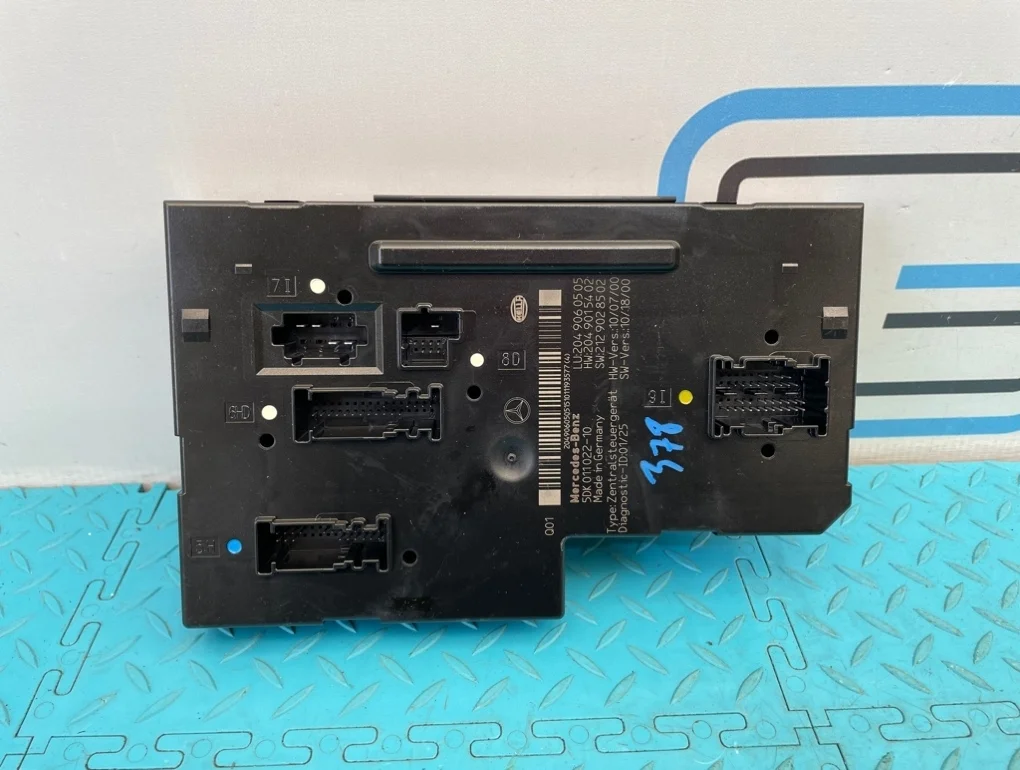 Блок SAM Mercedes-Benz C-Class 2011 A2049060505 W204 271.860 1.8, задний