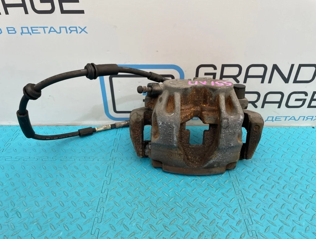 Суппорт Mercedes-Benz Ml-Class 2012 A1664211381 W166 642.826 3.0, передний левый