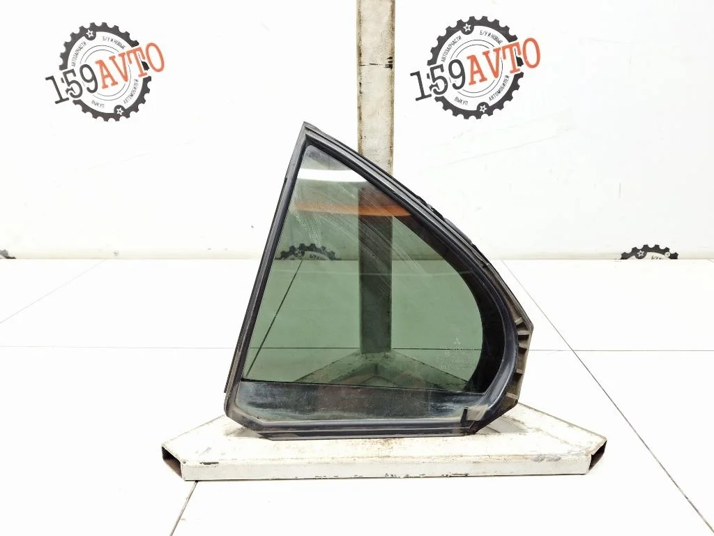 Стекло двери задней левой форточка Mitsubishi Lancer 10 2008 CY