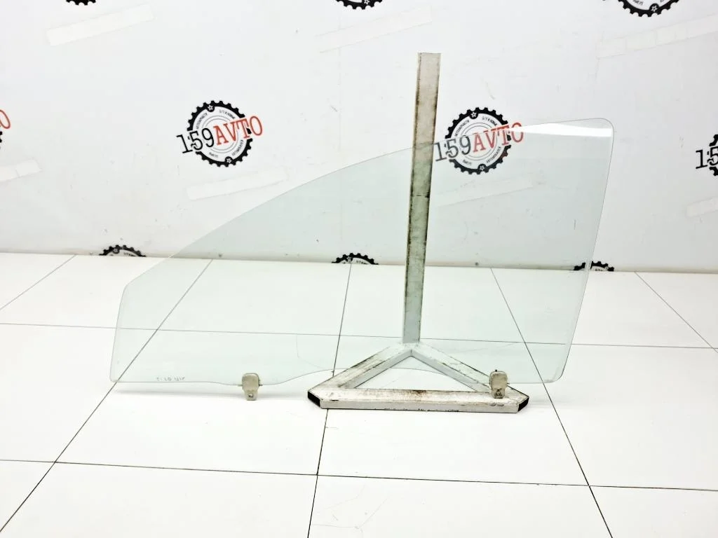 Стекло двери передней левой Mitsubishi Lancer 10 2008 CY